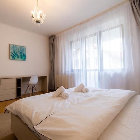 Ardor Apt - Bright And Secluded Apartment In The Heart Of Old Town Брашов Экстерьер фото